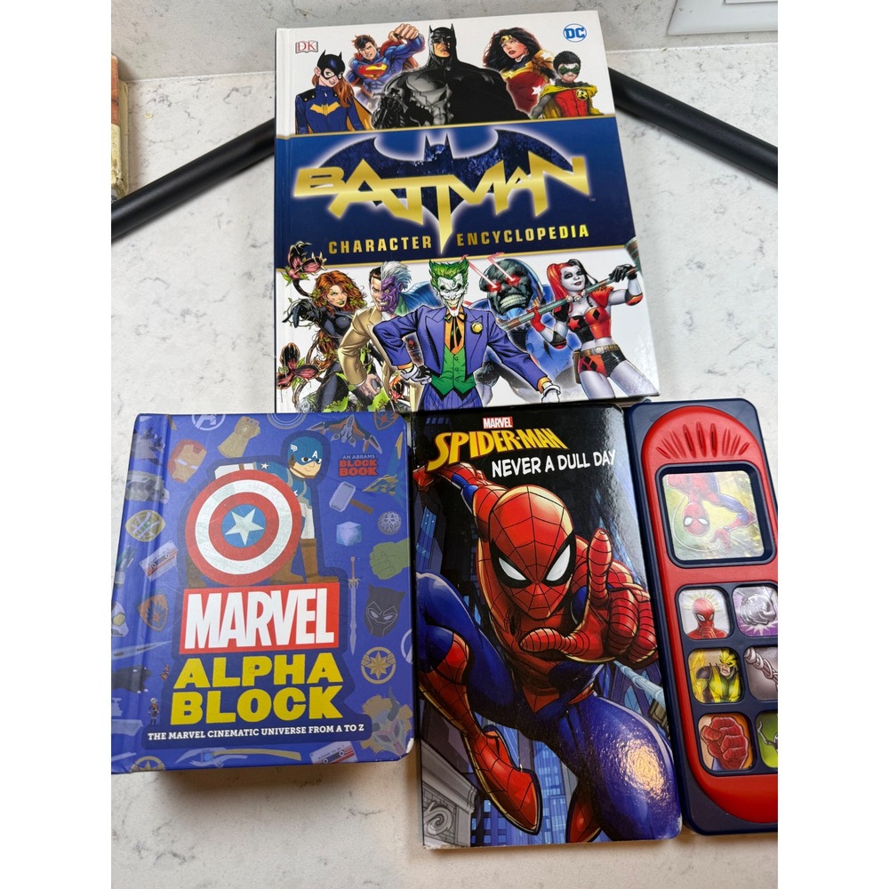 Marvel DC Superhero Book Lot Batman Encyclopedia Alpha Block Spider-Man Sound